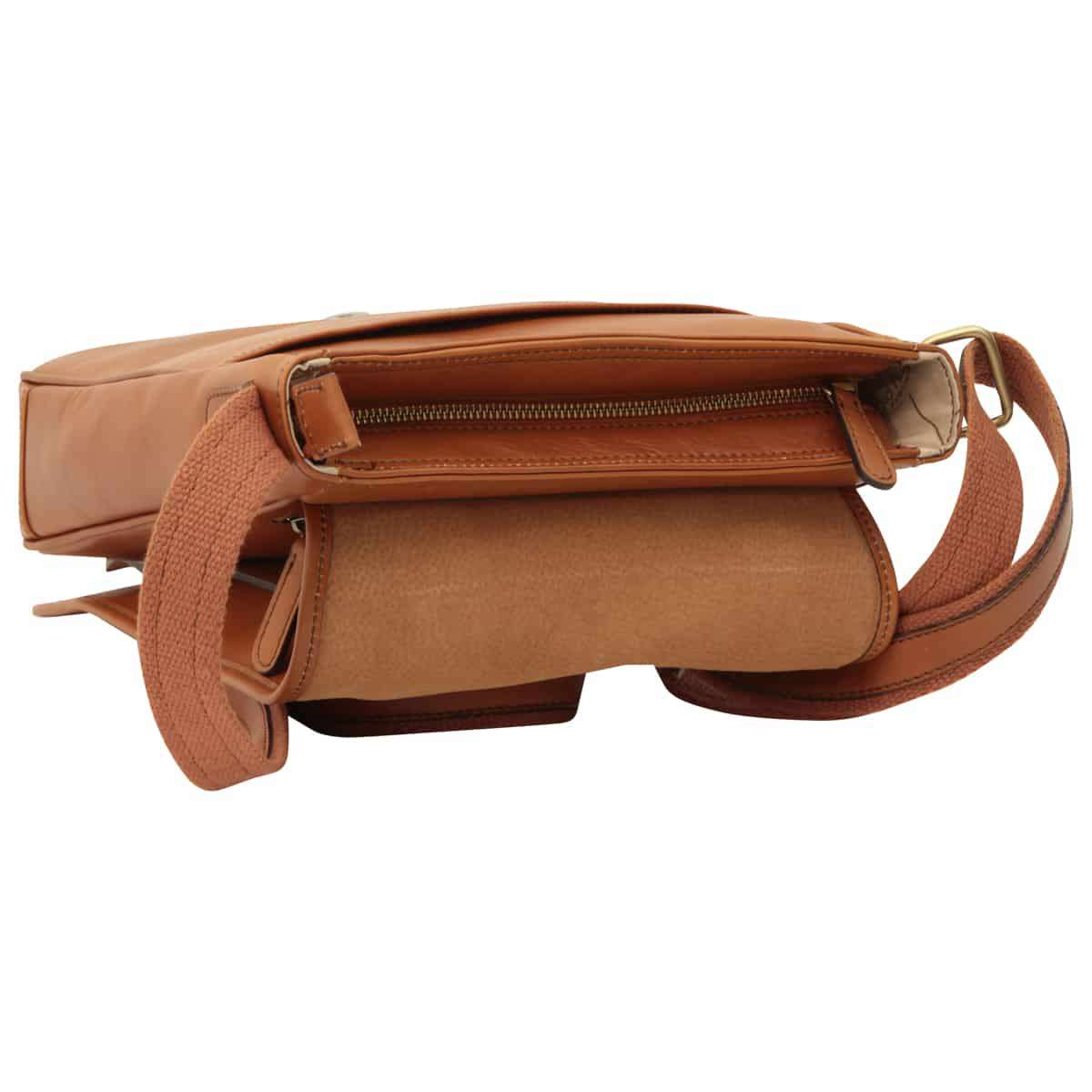 Medium leather bag with double magnetic closure - Brown Colonial