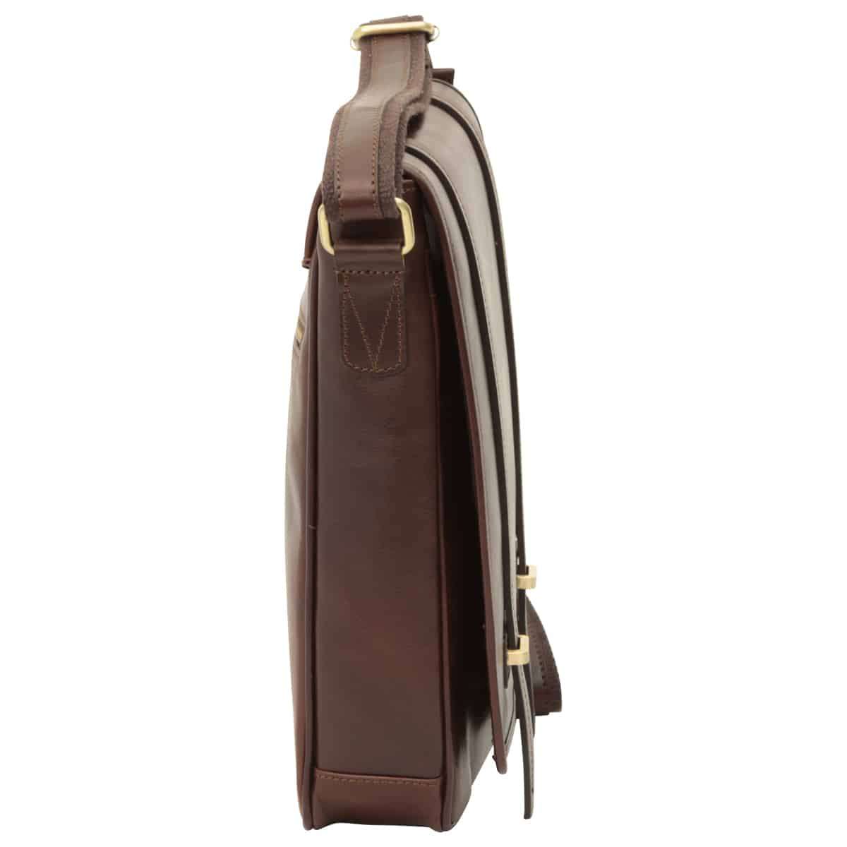 Medium leather bag with double magnetic closure - DARK Brown