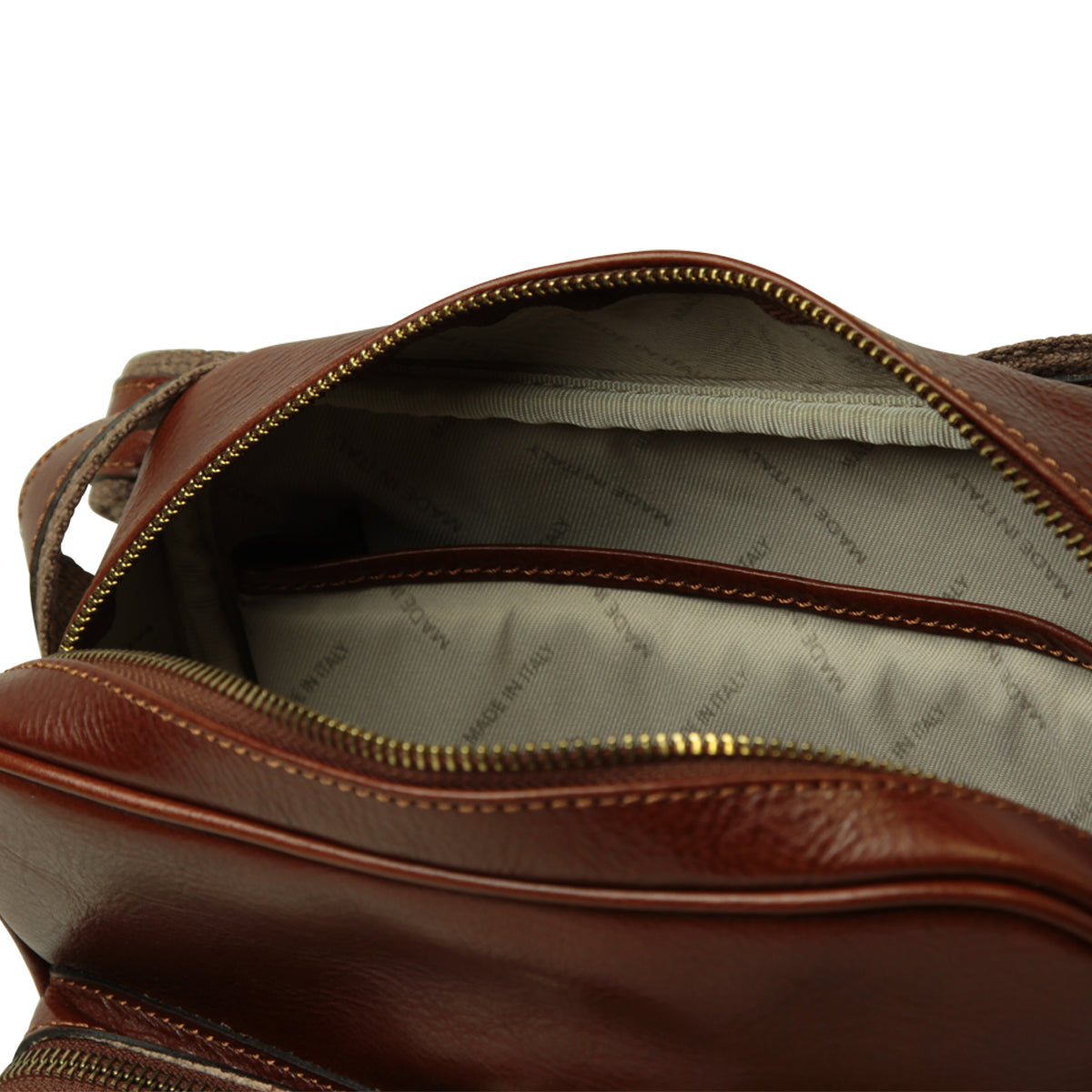 Large leather bag with zip closures - Brown