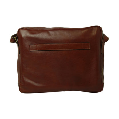 Large leather bag with zip closures - Brown