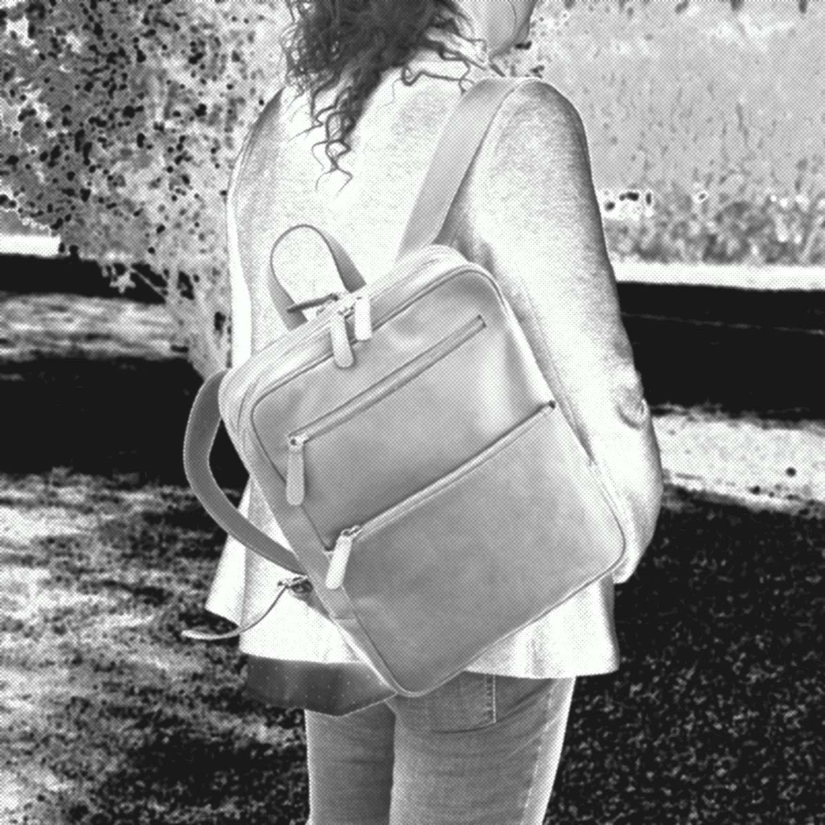 Leather backpack with trolley strap- Chestnut