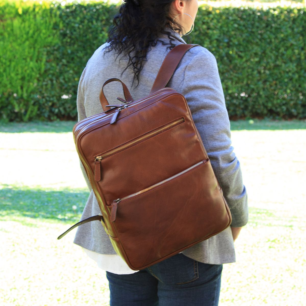 Leather back pack with backside troller strap -Brown